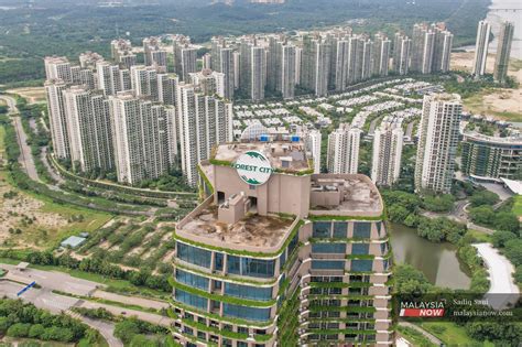 forest city malaysia ghost town